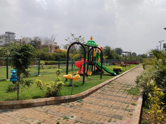Residential Plot in Ilavala Hobli for resale Mysore. The reference number is 20353262