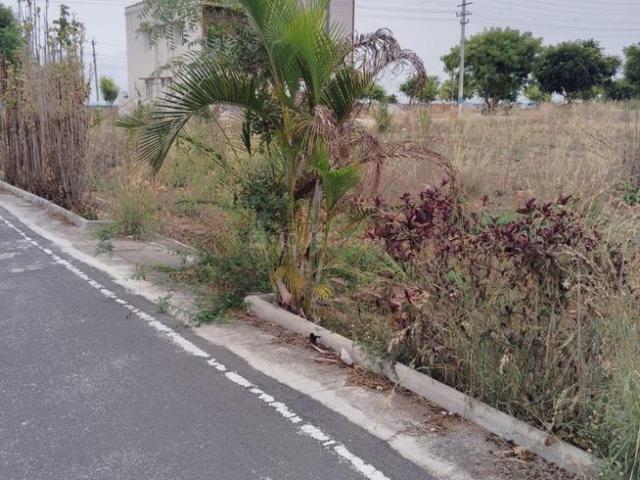 Residential Plot in Ilavala Hobli for resale Mysore. The reference number is 20360460