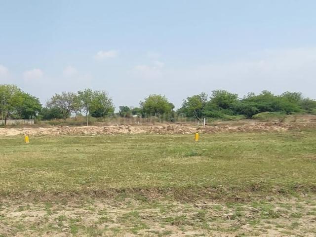Residential Plot in Ishratabad for resale Sangareddy. The reference number is 17113340