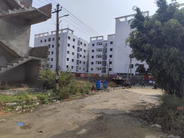 Residential Plot in Isnapur for resale Sangareddy. The reference number is 19722383