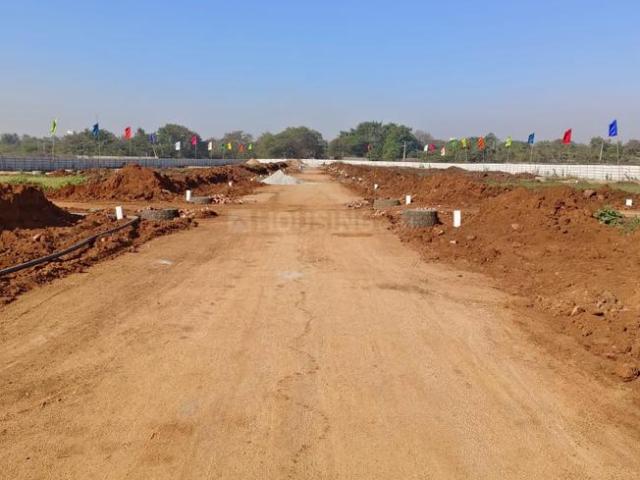 Residential Plot in Isnapur for resale Sangareddy. The reference number is 19063236