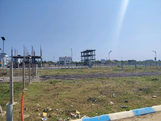 Residential Plot in J Nagar for resale Chennai. The reference number is 17473898