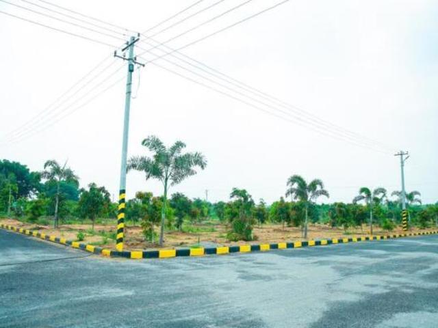 Residential Plot in Jangaon Town for resale Jangaon. The reference number is 19149461