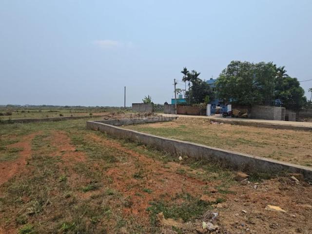 Residential Plot in Janla for resale Bhubaneswar. The reference number is 19988095