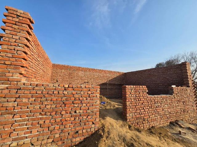 Residential Plot in Jatipura for resale Mathura. The reference number is 19672241