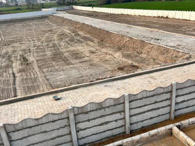 Residential Plot in Jewar for resale Yamuna Expressway. The reference number is 16913568