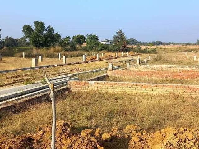 Residential Plot in Jewar for resale Greater Noida. The reference number is 19994981