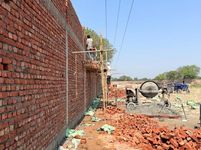 Residential Plot in Jewar for resale Greater Noida. The reference number is 19998539