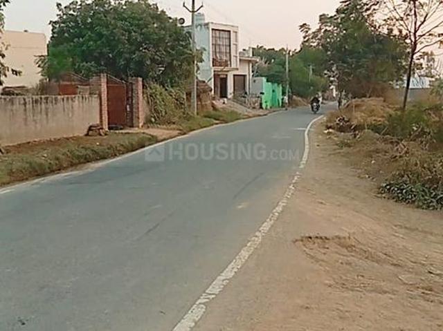 Residential Plot in Jewar for resale Greater Noida. The reference number is 20016162