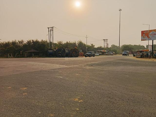 Residential Plot in Jewar for resale Greater Noida. The reference number is 20297147