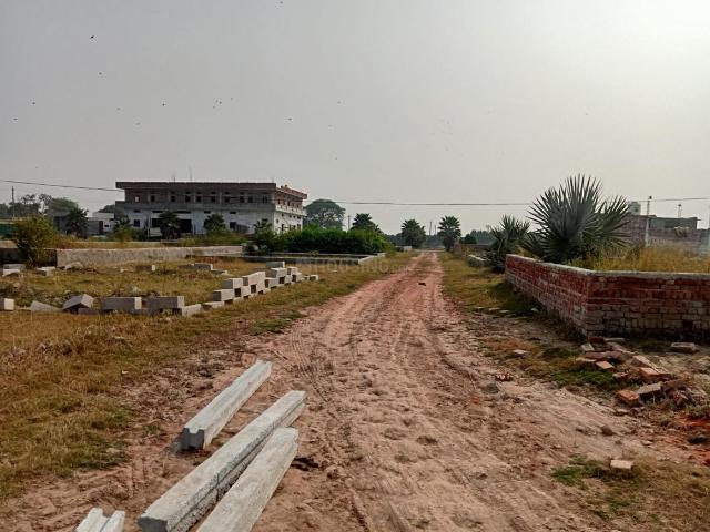 Residential Plot in Jewar for resale Greater Noida. The reference number is 20297322