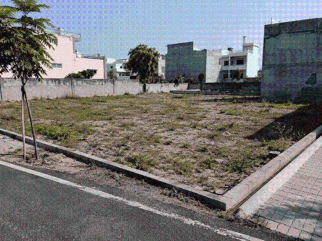 Residential Plot in Jewar for resale Greater Noida. The reference number is 20963234