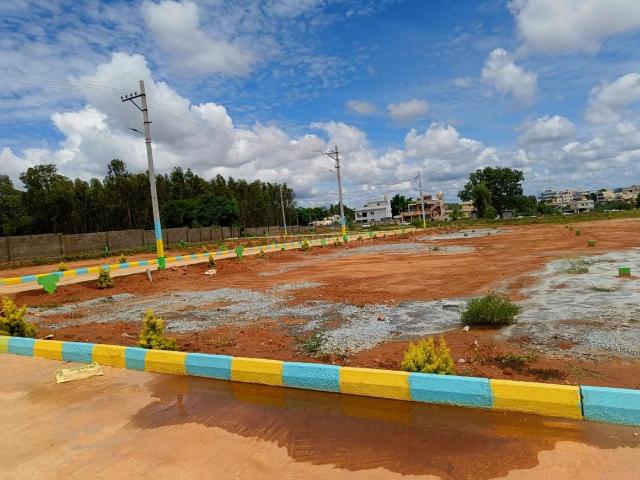 Residential Plot in Jigani for resale Bengaluru. The reference number is 20673999