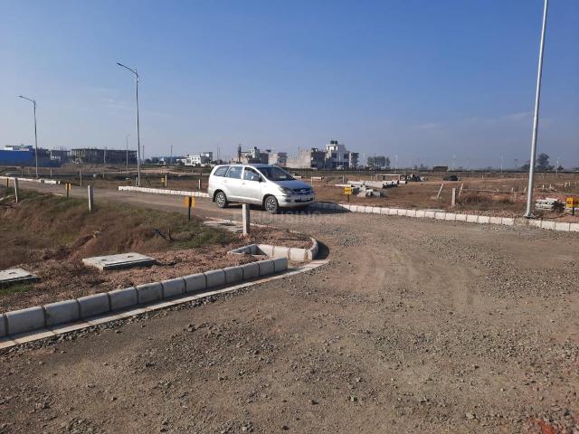 Residential Plot in JLPL Industrial Area for resale Mohali. The reference number is 14090586
