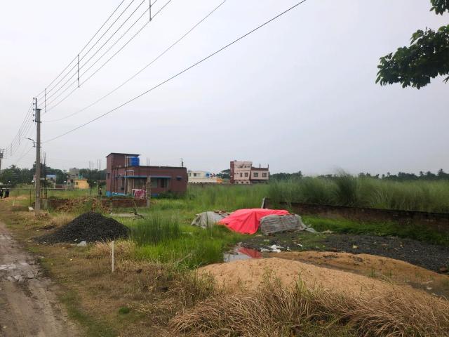 Residential Plot in Joka for resale Kolkata. The reference number is 20641510