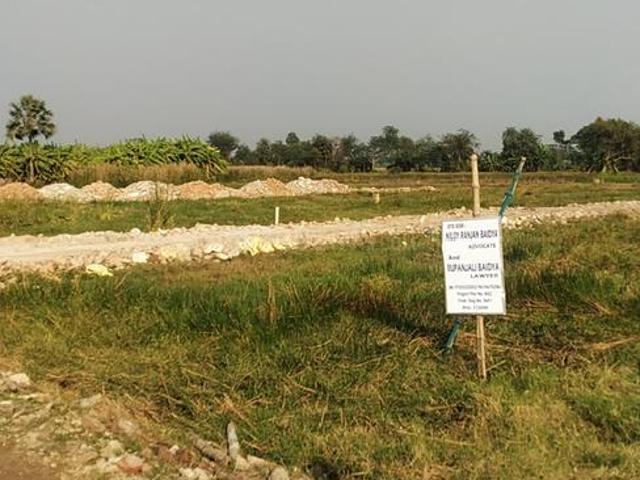 Residential Plot in Joka for resale Kolkata. The reference number is 20753472
