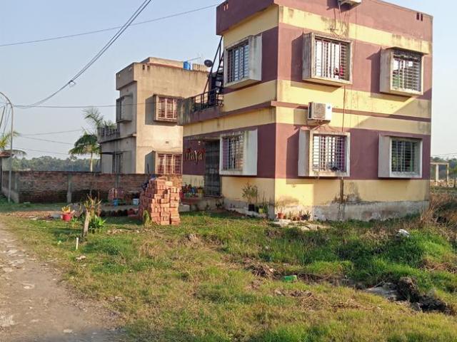 Residential Plot in Joka for resale Kolkata. The reference number is 4716231