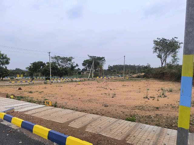 Residential Plot in Kumbalgodu for resale Bengaluru. The reference number is 20231403