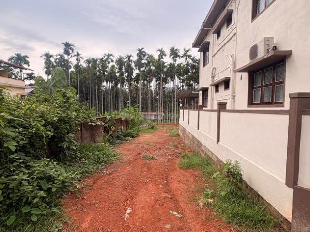 Residential Plot in Kunjibettu for resale Udupi. The reference number is 20382836