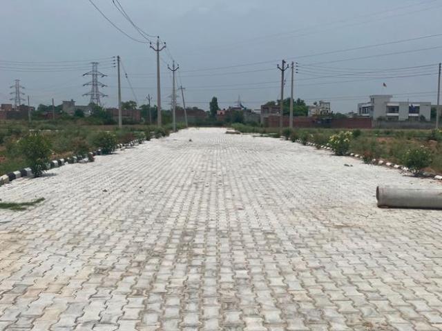 Residential Plot in Kurali for resale Mohali. The reference number is 20475860