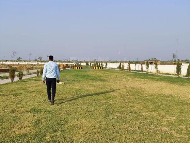 Residential Plot in Kabir Pur for resale Lucknow. The reference number is 13263530