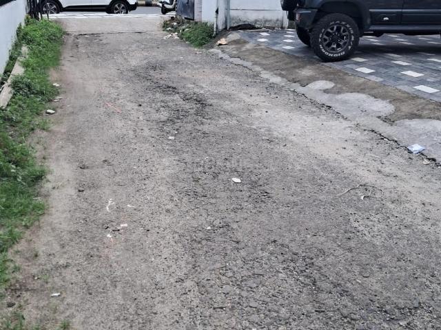 Residential Plot in Kadavanthra for resale Kochi. The reference number is 20499355