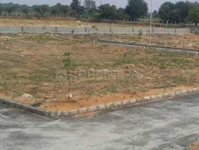 Residential Plot in Kadumuthsandra Plantation for resale Kolar. The reference number is 12638173