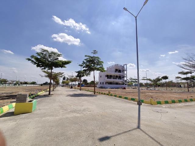 Residential Plot in Kakaramanahalli for resale Bengaluru. The reference number is 20708063