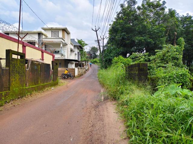 Residential Plot in Kakkanad for resale Kochi. The reference number is 17854288