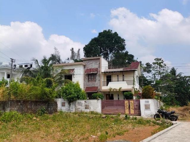 Residential Plot in Kakkanad for resale Kochi. The reference number is 19833865