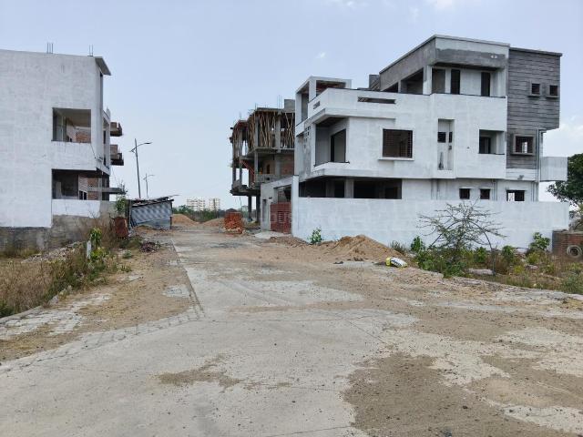 Residential Plot in Kalmana for resale Nagpur. The reference number is 20182211