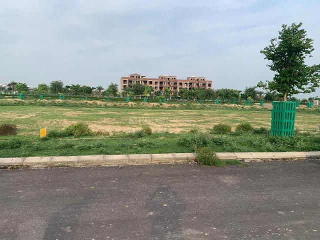 Residential Plot in Kalli Pashchim for resale Lucknow. The reference number is 17686194