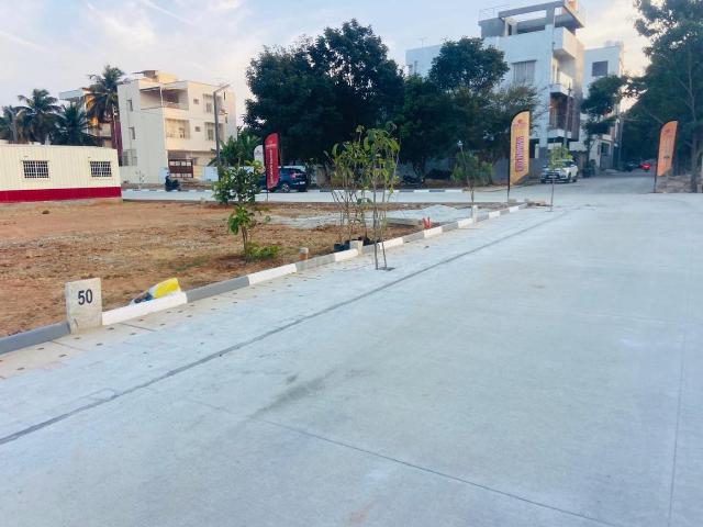 Residential Plot in Kannamangala Whitefield Hoskote Road for resale Bengaluru. The reference number is 20637178