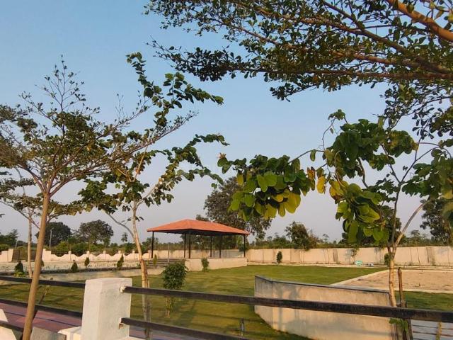 Residential Plot in Kandi for resale Sangareddy. The reference number is 19868158