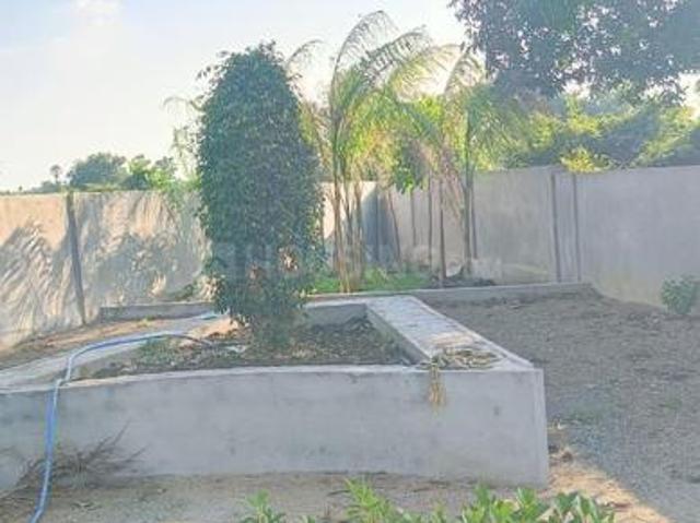 Residential Plot in Kandi for resale Sangareddy. The reference number is 20140071