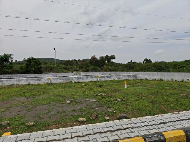 Residential Plot in Kandigai, Chengalpattu for resale Chennai. The reference number is 20861675