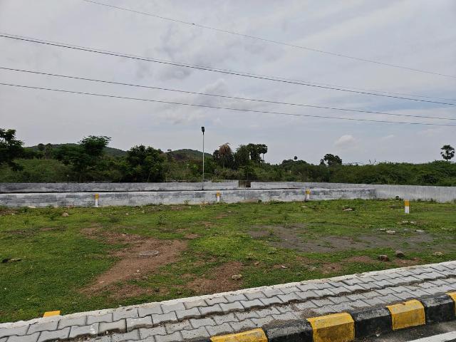 Residential Plot in Kandigai, Chengalpattu for resale Chennai. The reference number is 20861087