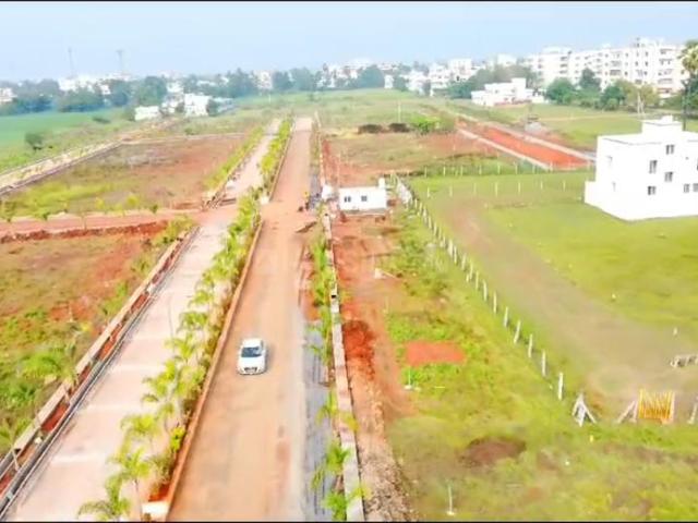 Residential Plot in Kankipadu for resale Krishna. The reference number is 14492600