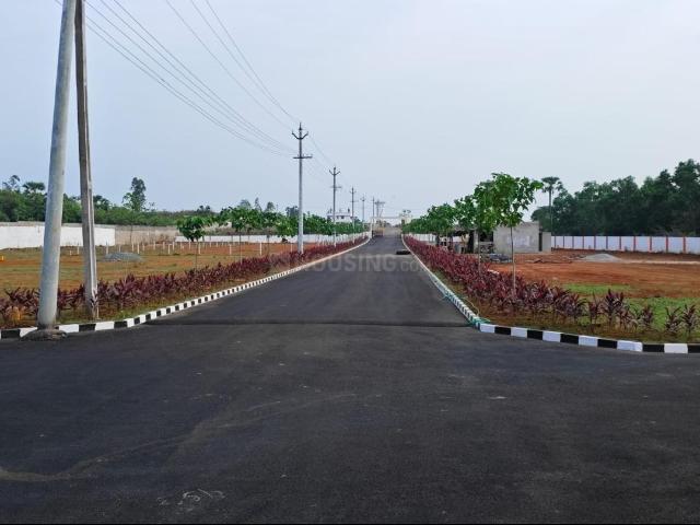 Residential Plot in Kapuluppada for resale Visakhapatnam. The reference number is 19935661