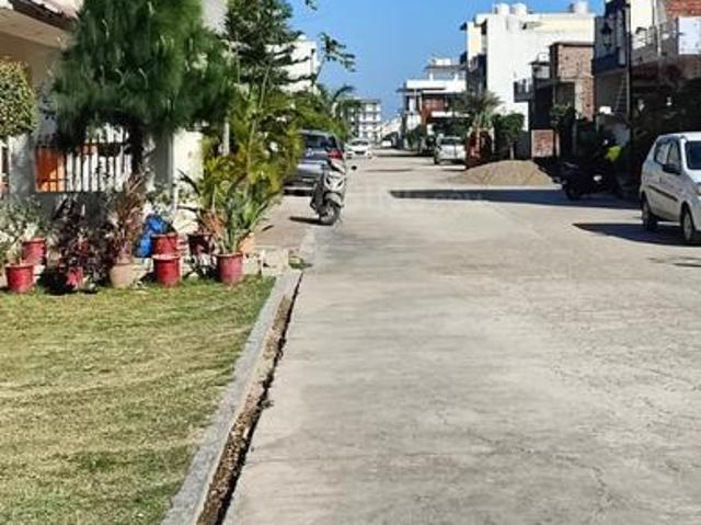Residential Plot in Karala for resale Mohali. The reference number is 20118944