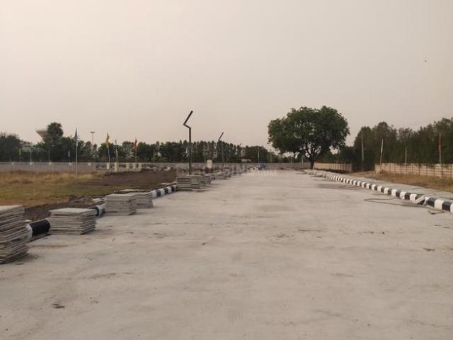 Residential Plot in Kardhanur for resale Sangareddy. The reference number is 20063543
