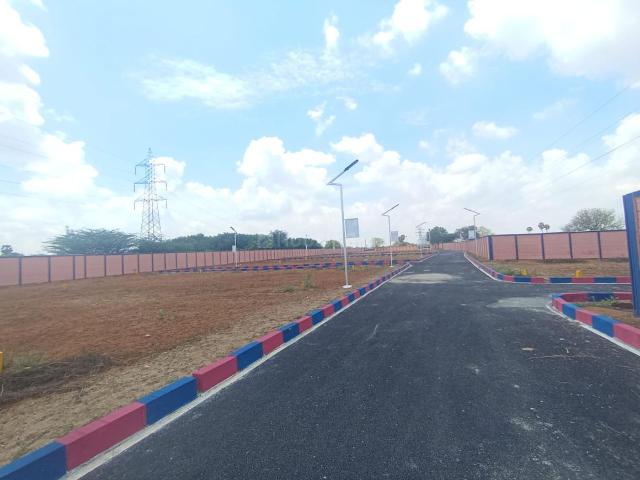 Residential Plot in Karumandapam for resale Tiruchirappalli. The reference number is 16737644