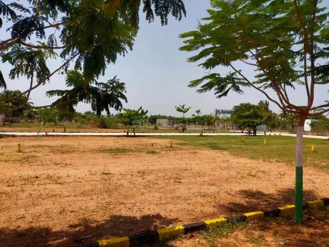 Residential Plot in Katpadi for resale Vellore. The reference number is 17209302