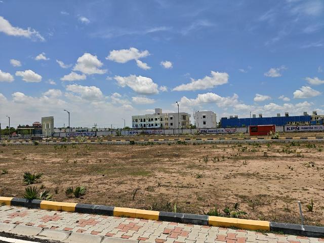 Residential Plot in Kayarambedu for resale Chennai. The reference number is 20211799