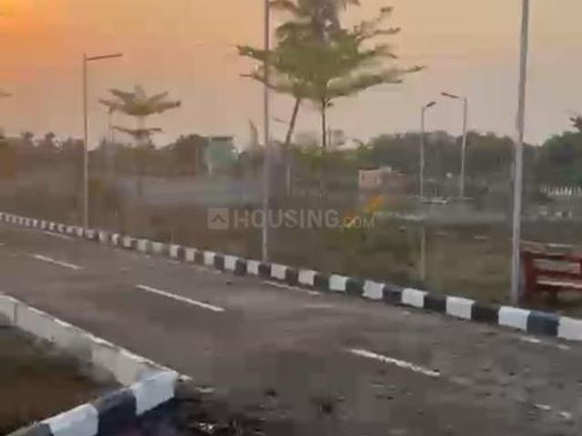 Residential Plot in Kayarambedu for resale Chennai. The reference number is 20404113