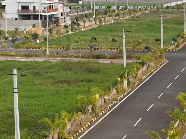 Residential Plot in Kaza for resale Guntur. The reference number is 20230185