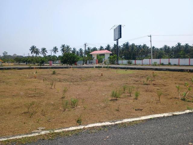 Residential Plot in Kelambakkam for resale Chennai. The reference number is 19246399