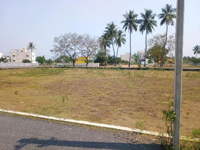 Residential Plot in Kelambakkam for resale Chennai. The reference number is 19246309