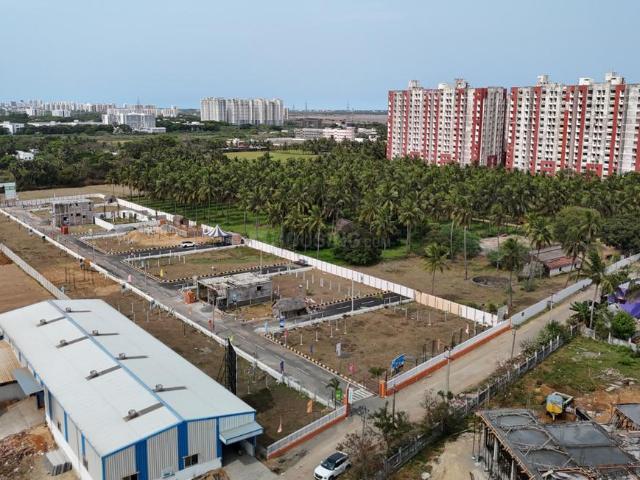 Residential Plot in Kelambakkam for resale Chennai. The reference number is 20062388