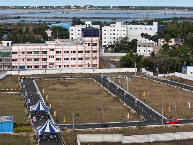 Residential Plot in Kelambakkam for resale Chennai. The reference number is 20062514